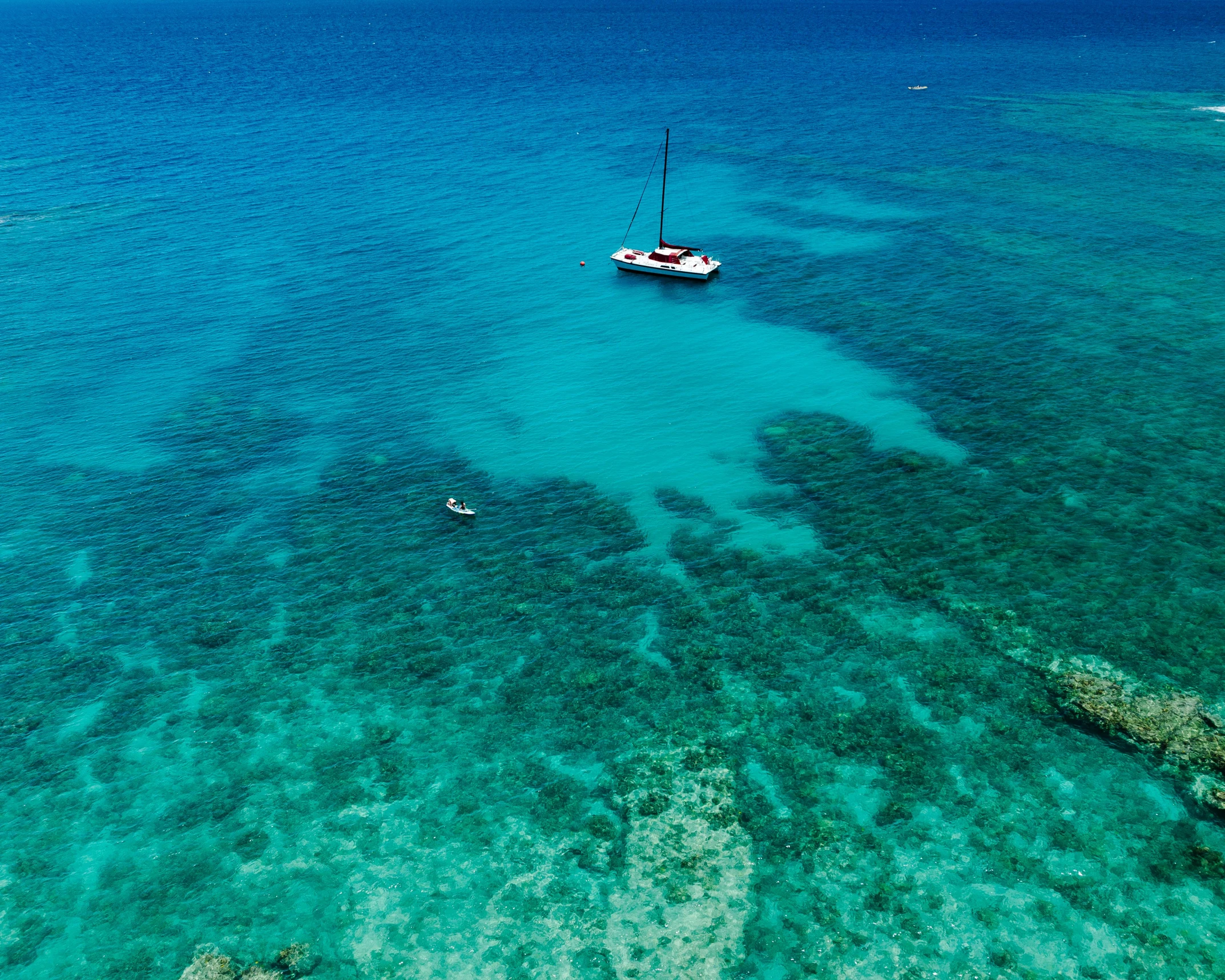 an image of the ocean from above