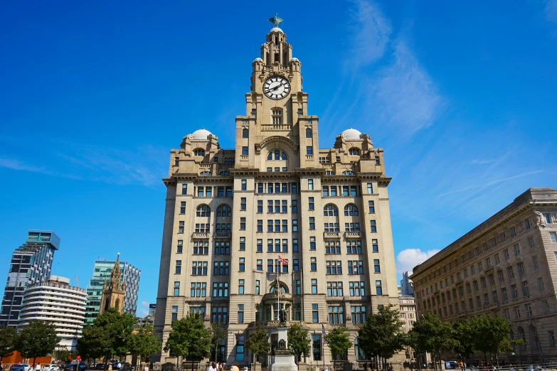 a very big building with a clock tower on it