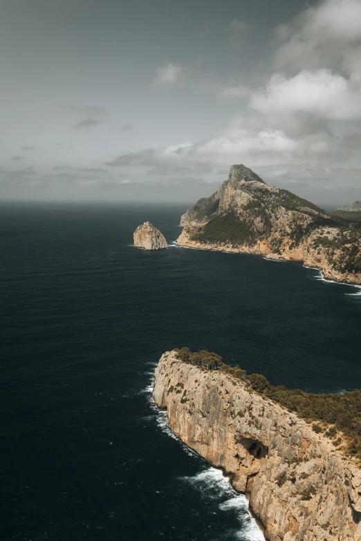 an image of a rocky coast on the ocean