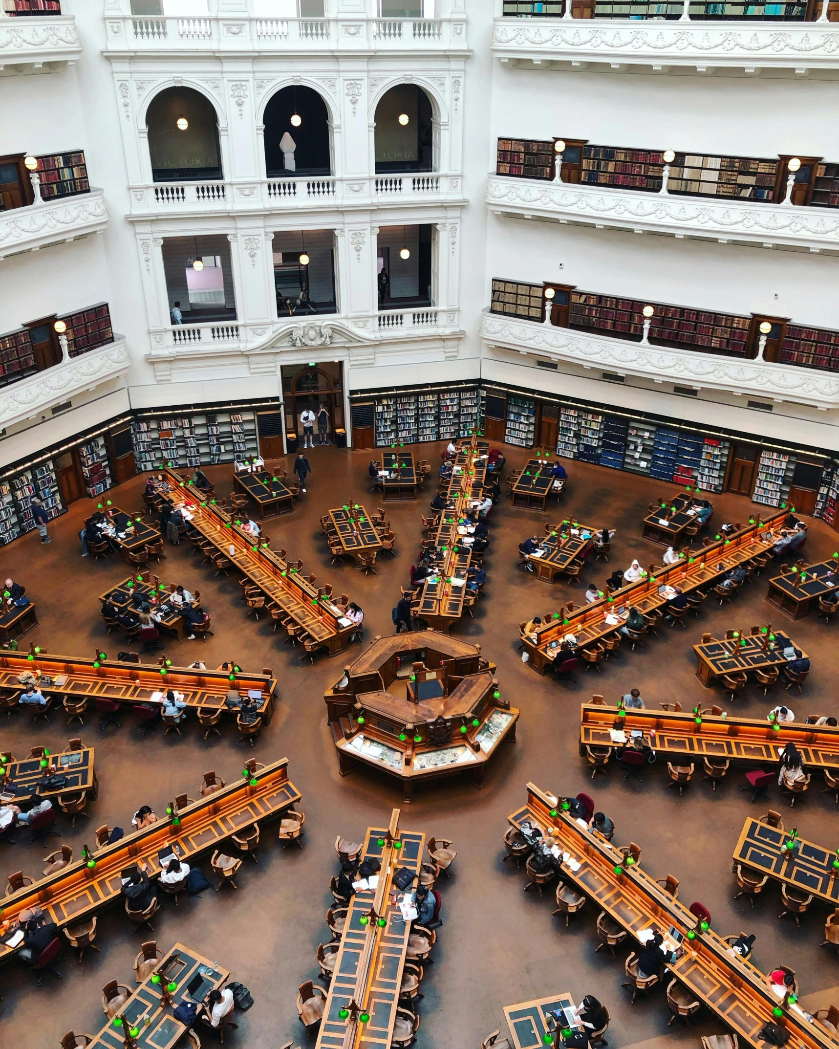 there is a huge liry with many rows of books