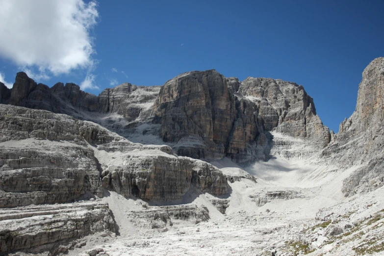 the mountains in the valley have a pattern of rock on them