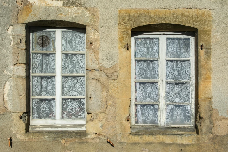 two double window with closed bars on each side