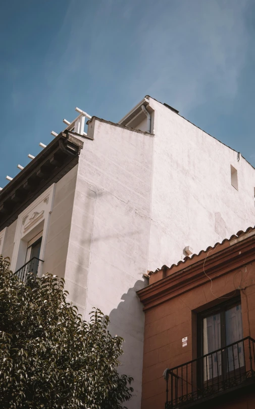 a view of a building on top of the roof