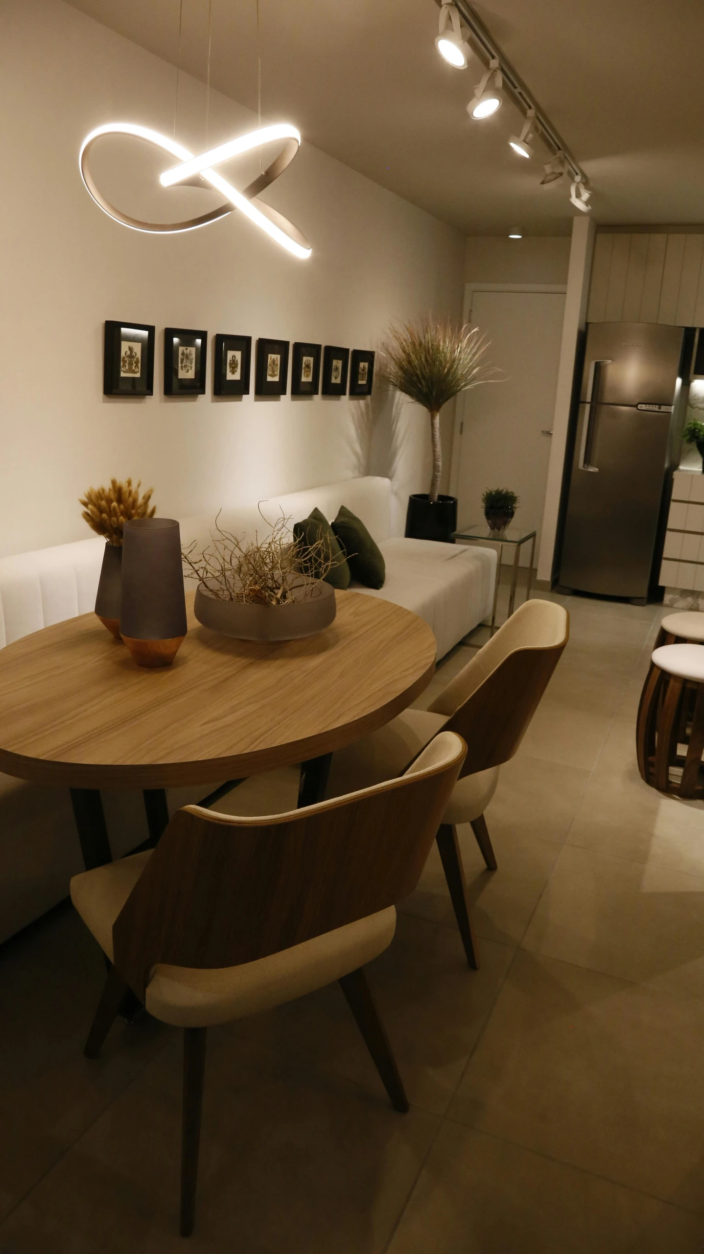 a nice, modern looking room is shown