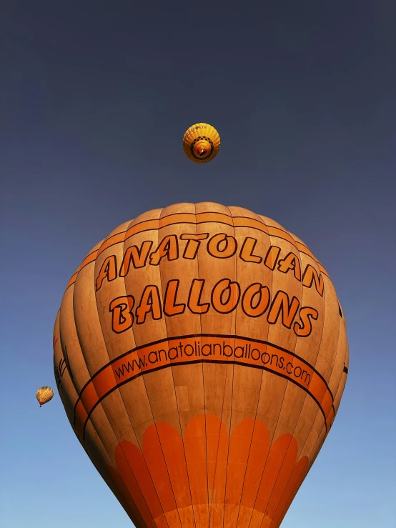 a  air balloon with the words balloons written on it