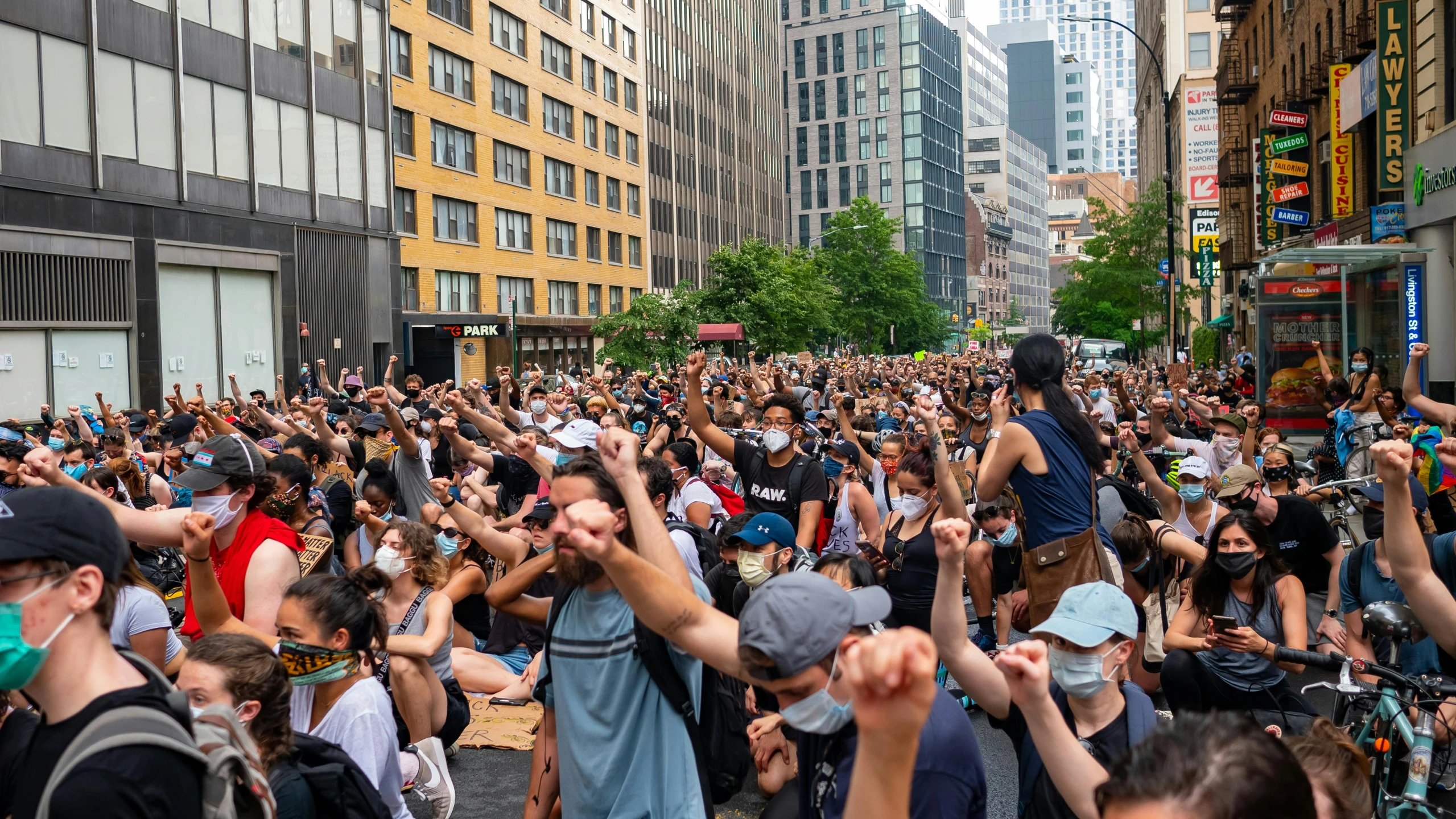 an image of many people on the street