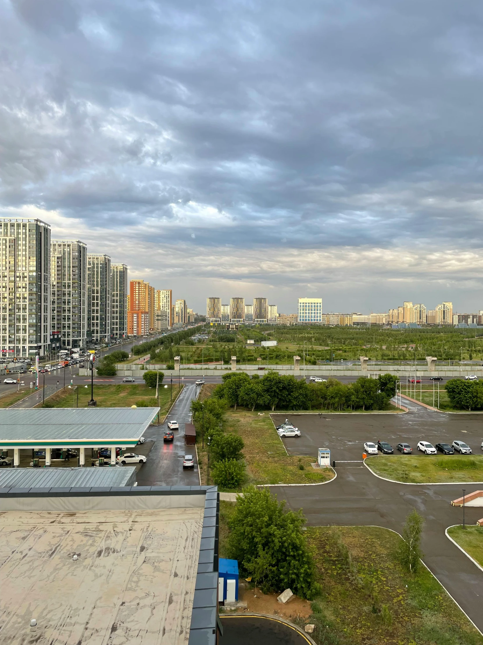 a city with lots of tall buildings