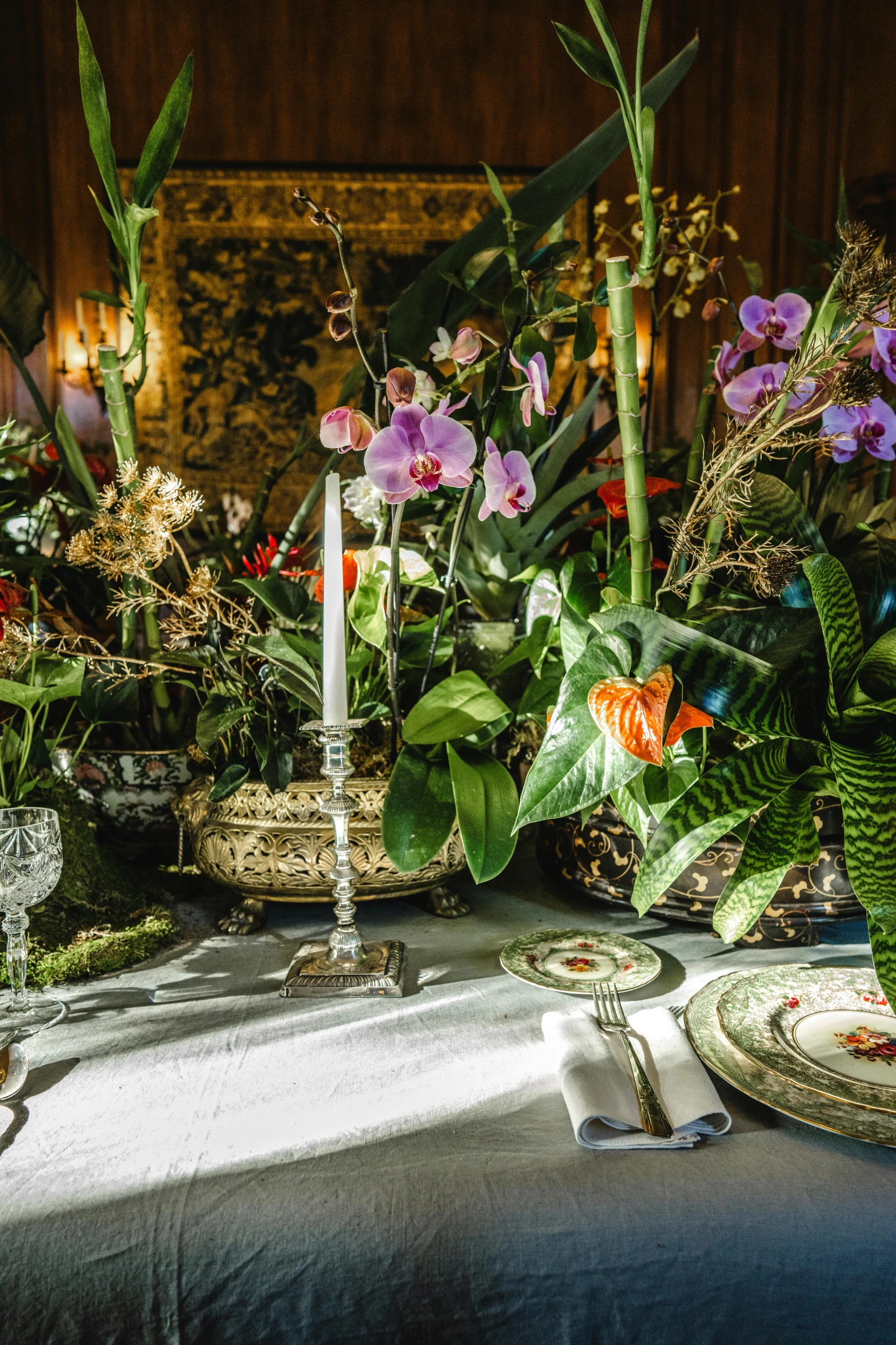 a table that has some plates on it