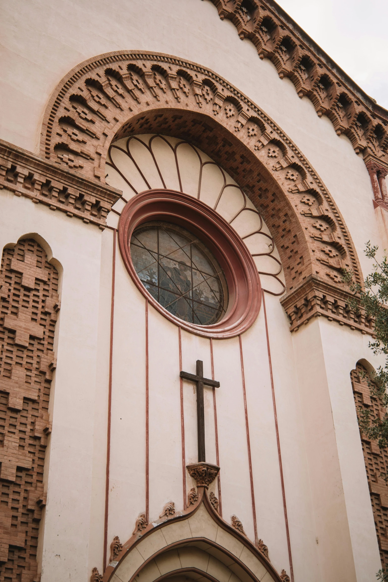 a large building has ornate decoration on the front