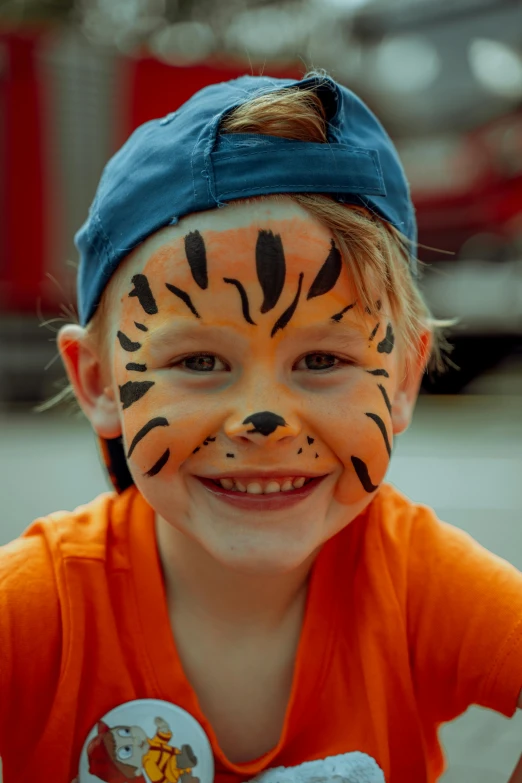 a  has painted a tiger face