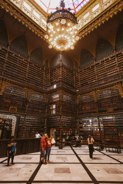 this is a huge room with very many books on the shelves