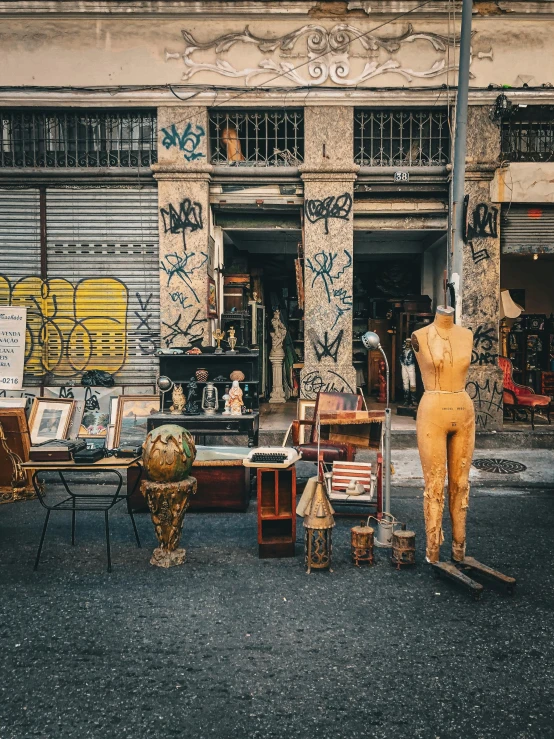 street scene with a yellow dummy in a shop