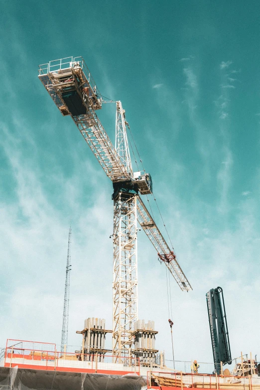 a picture of a building under construction