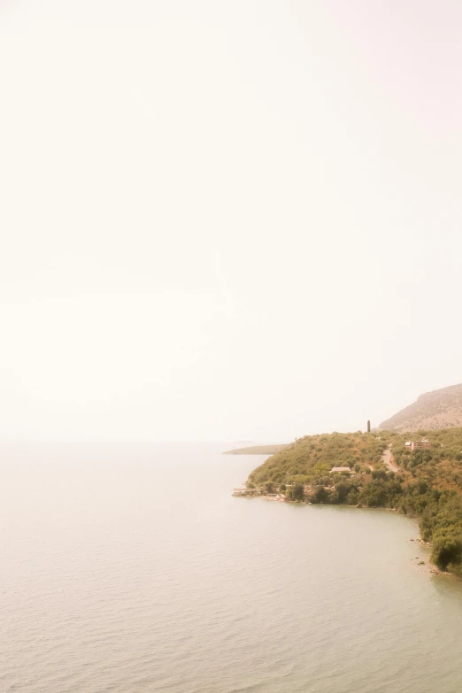 a picture of the ocean and some water