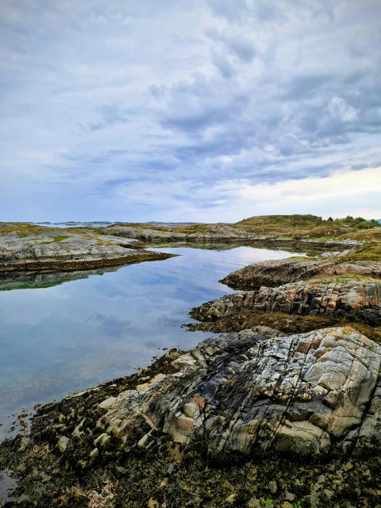 an unfurnished view of a body of water