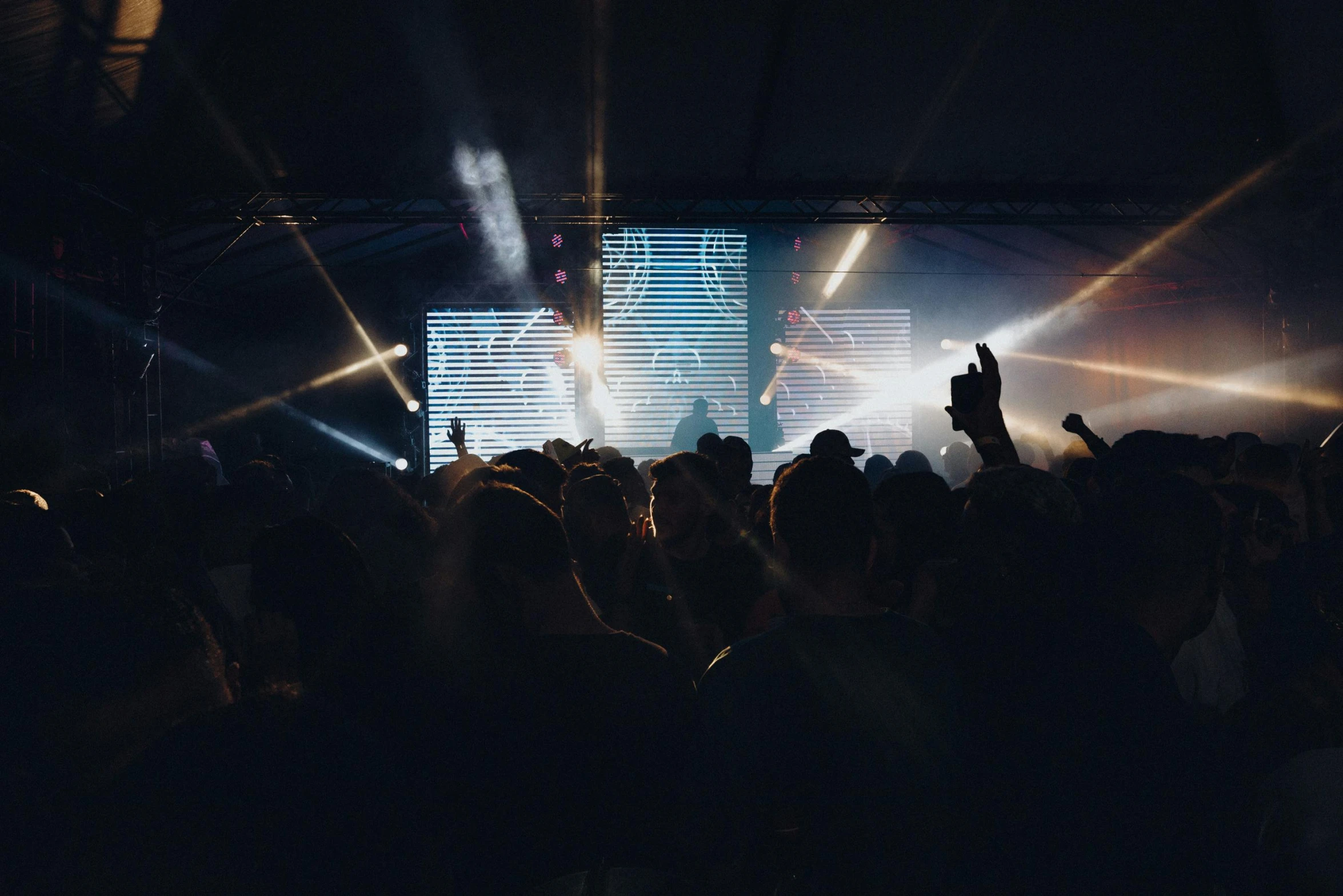 an image of the stage light in a nightclub