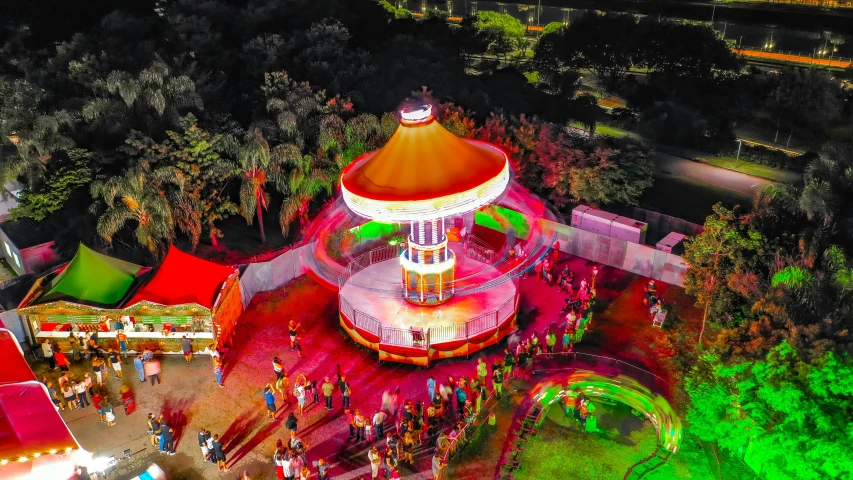 an overhead view of a carousel with lots of lights