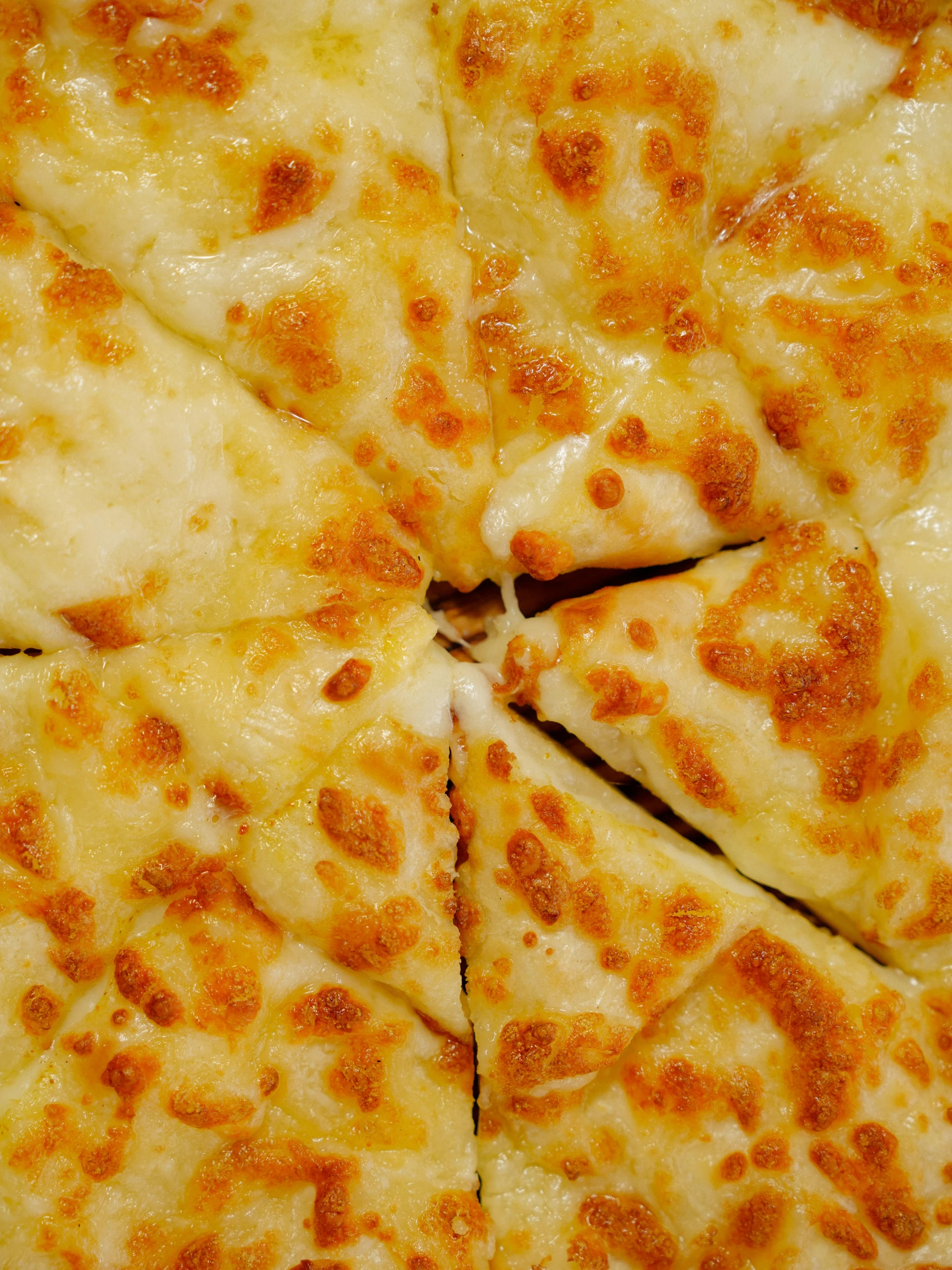 a close up of some type of pizza