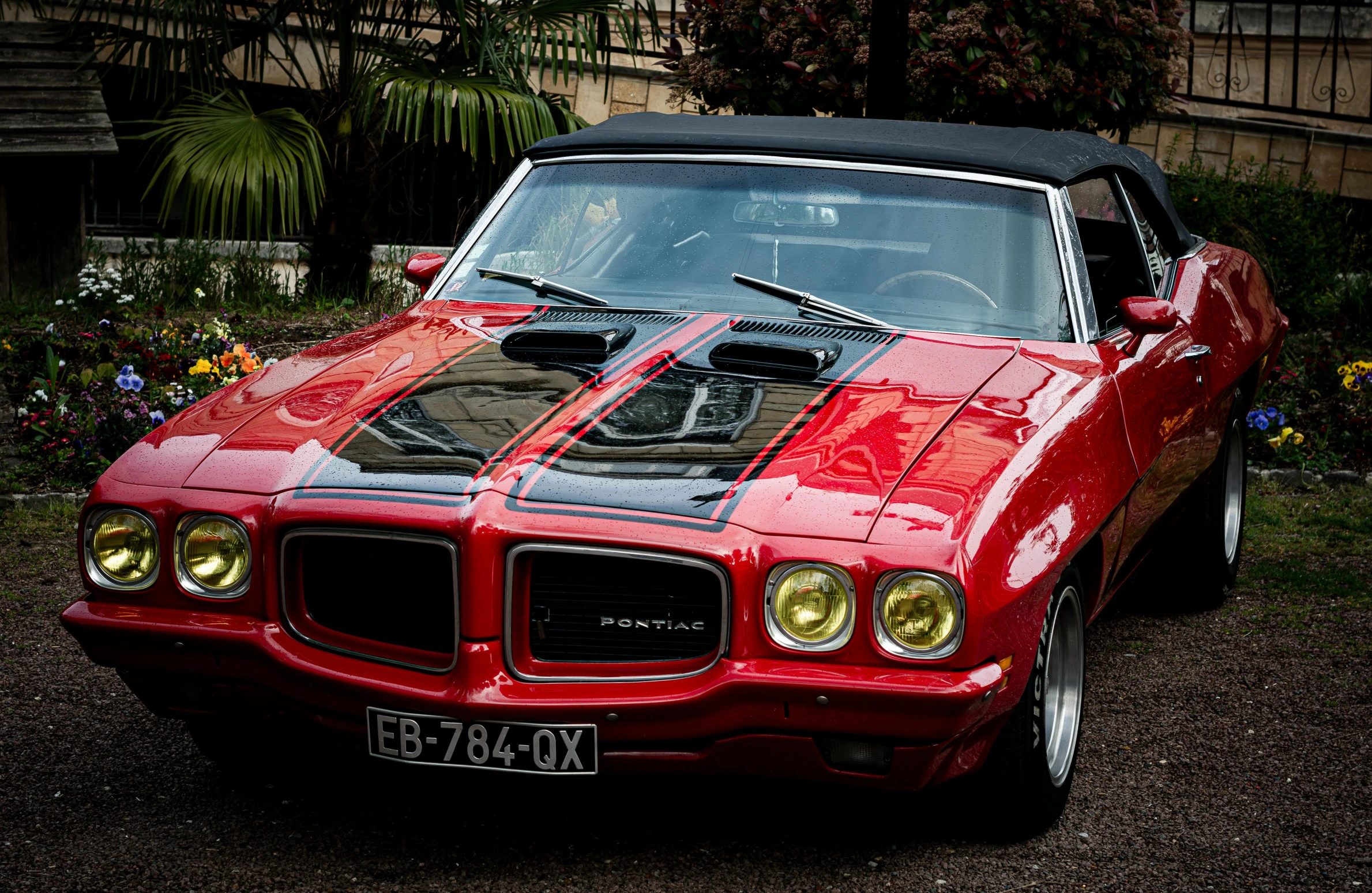 this is a picture of an old fashion red car