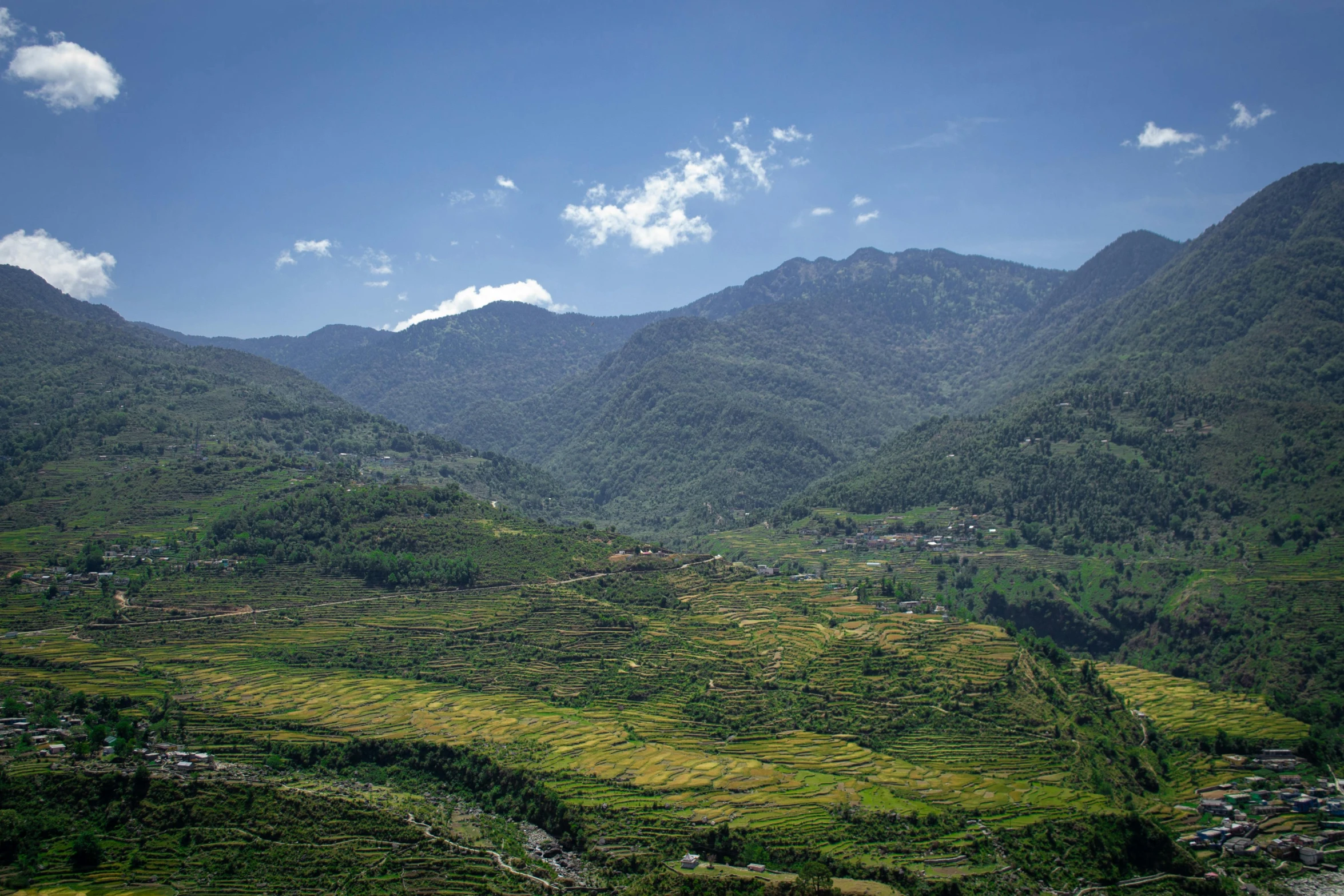 there is a mountain range with many small valleys