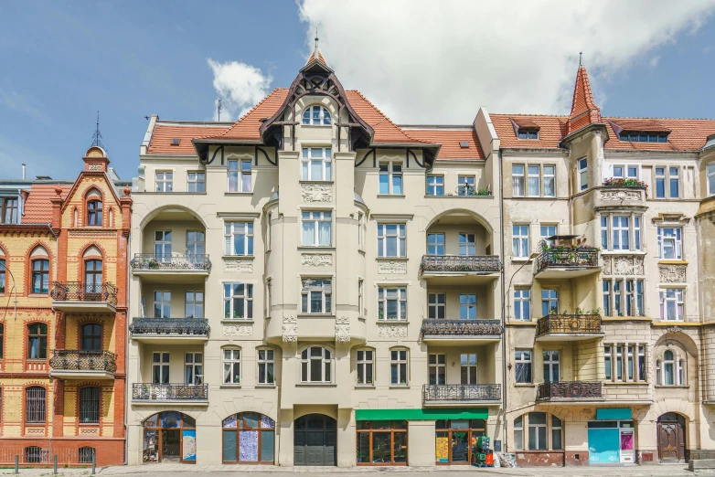 many older buildings in different heights and colors