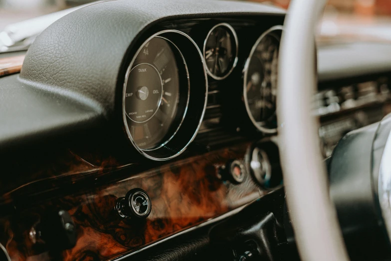 an dashboard showing the air, gears and dials