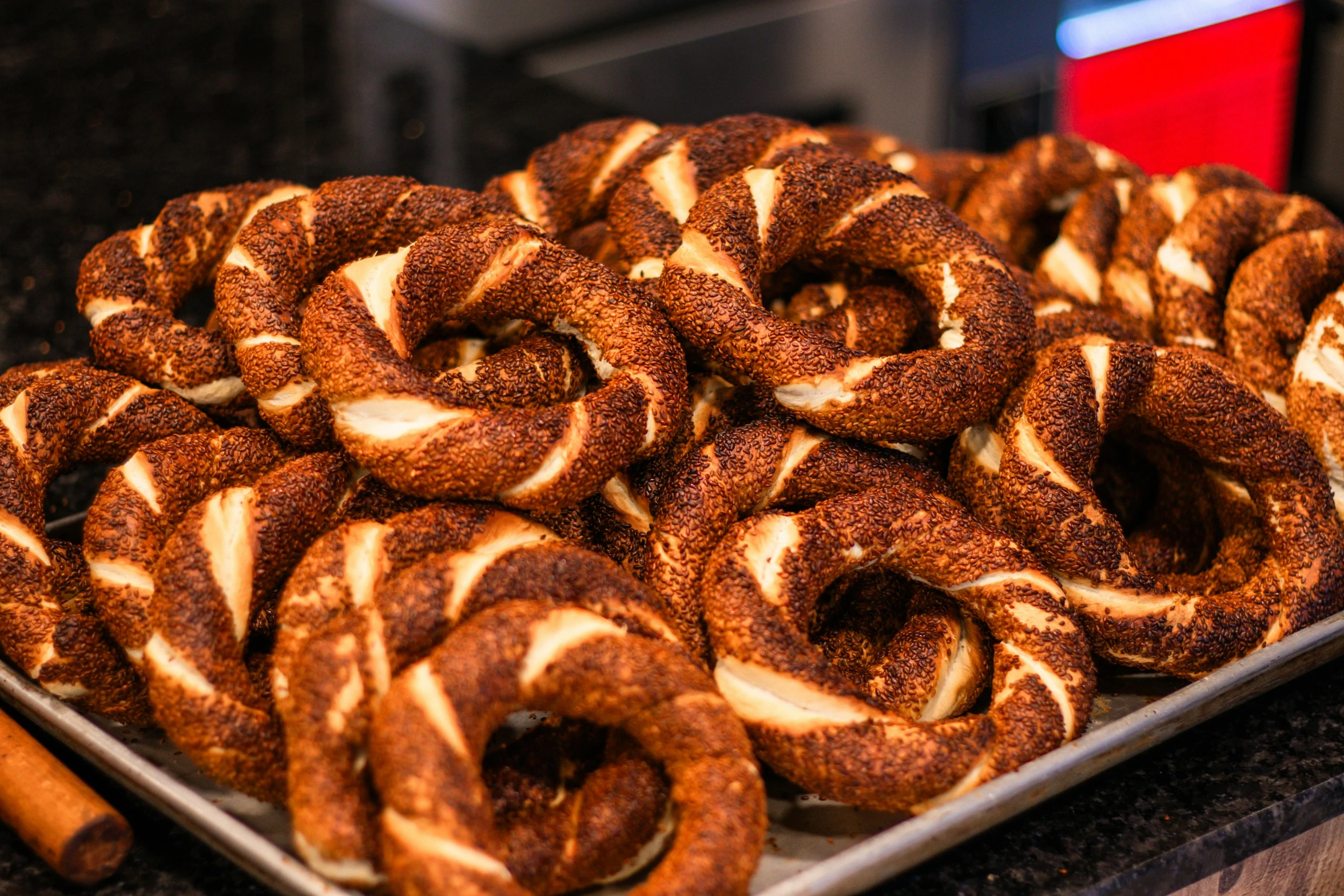 there are many cinnamon rings that are on the plate