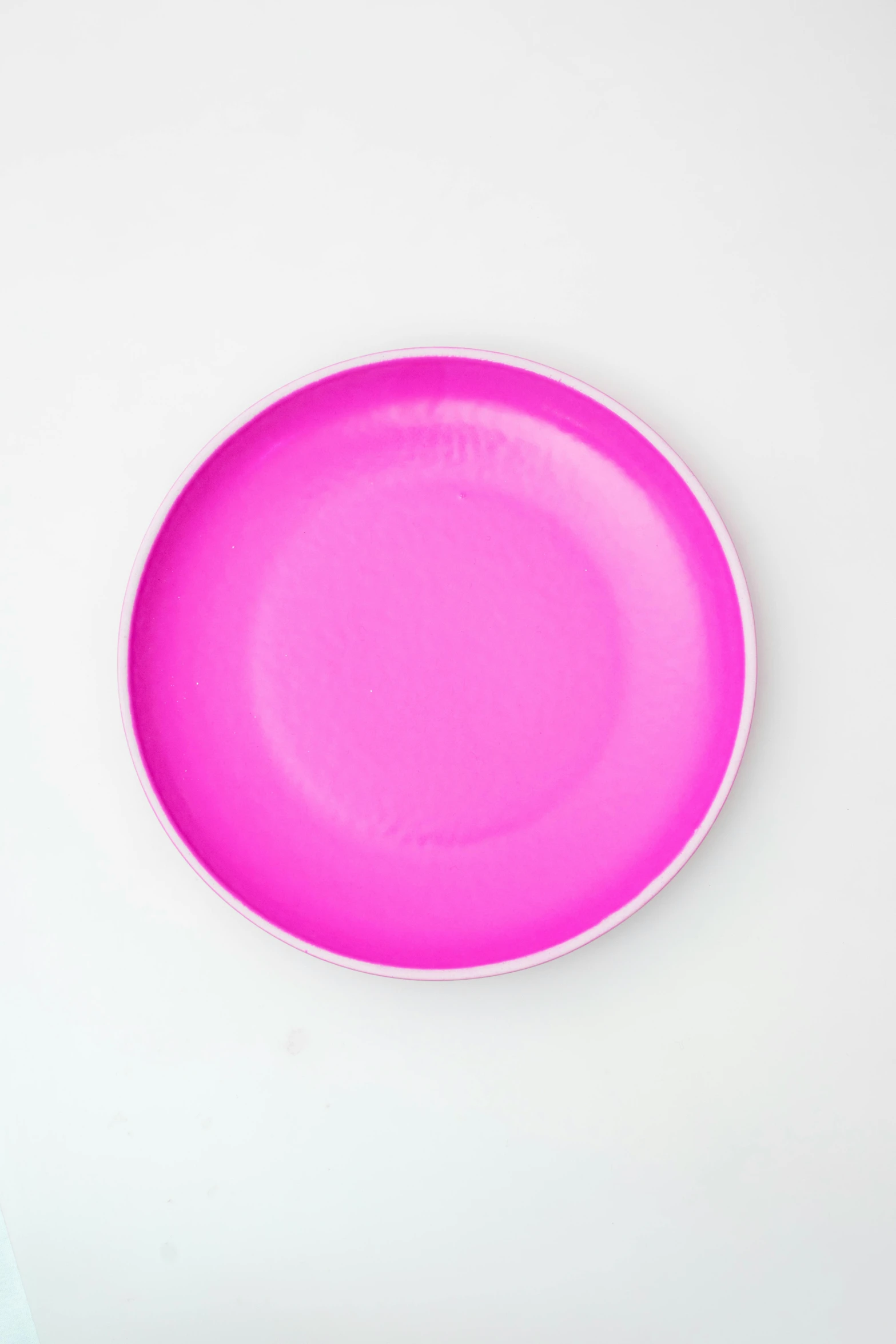 this pink plate is made to look like the color pink