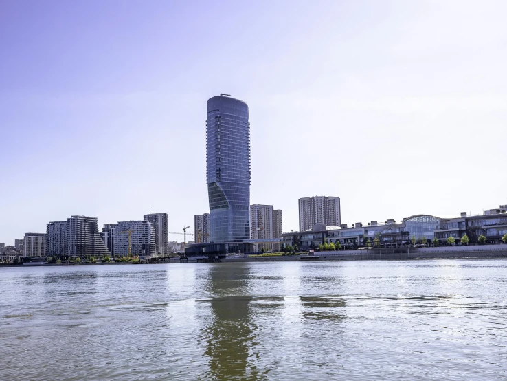 an image of a view of a large city by the water