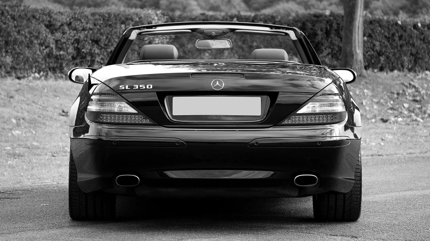 an empty mercedes car parked in the parking lot