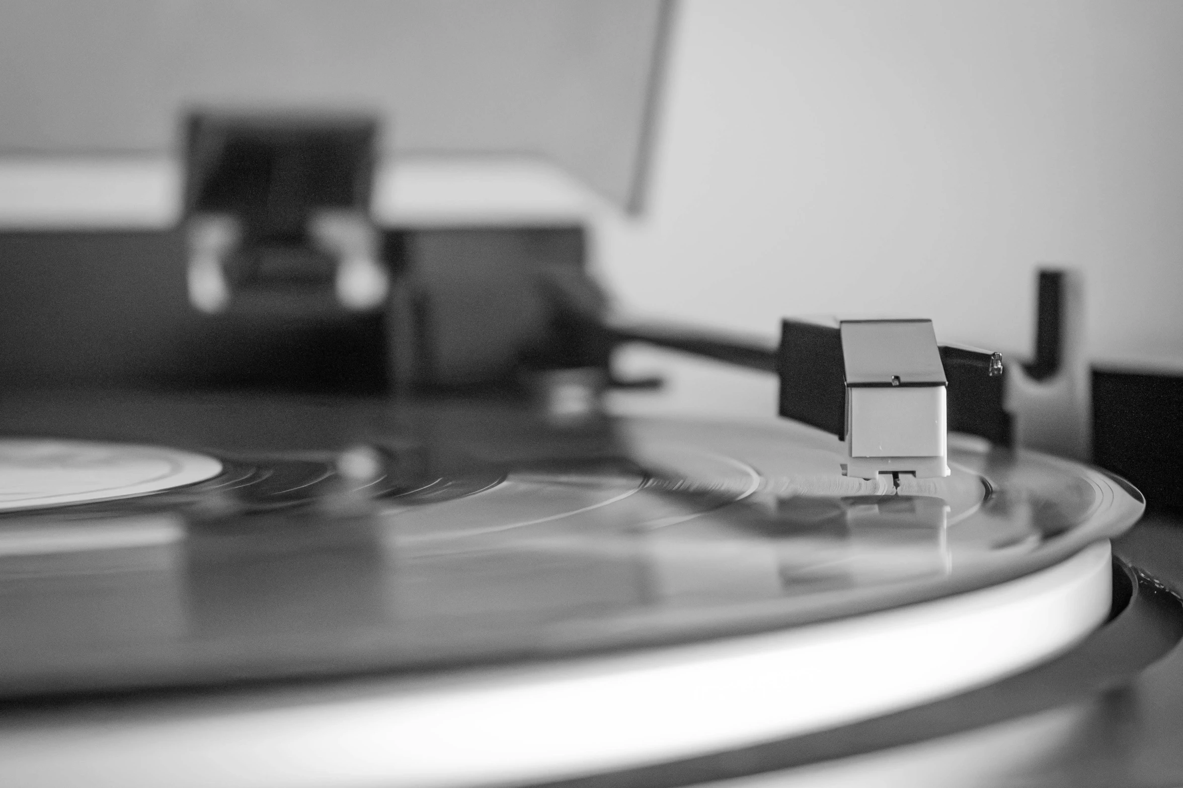 a record player sits on top of an old - fashioned turntable