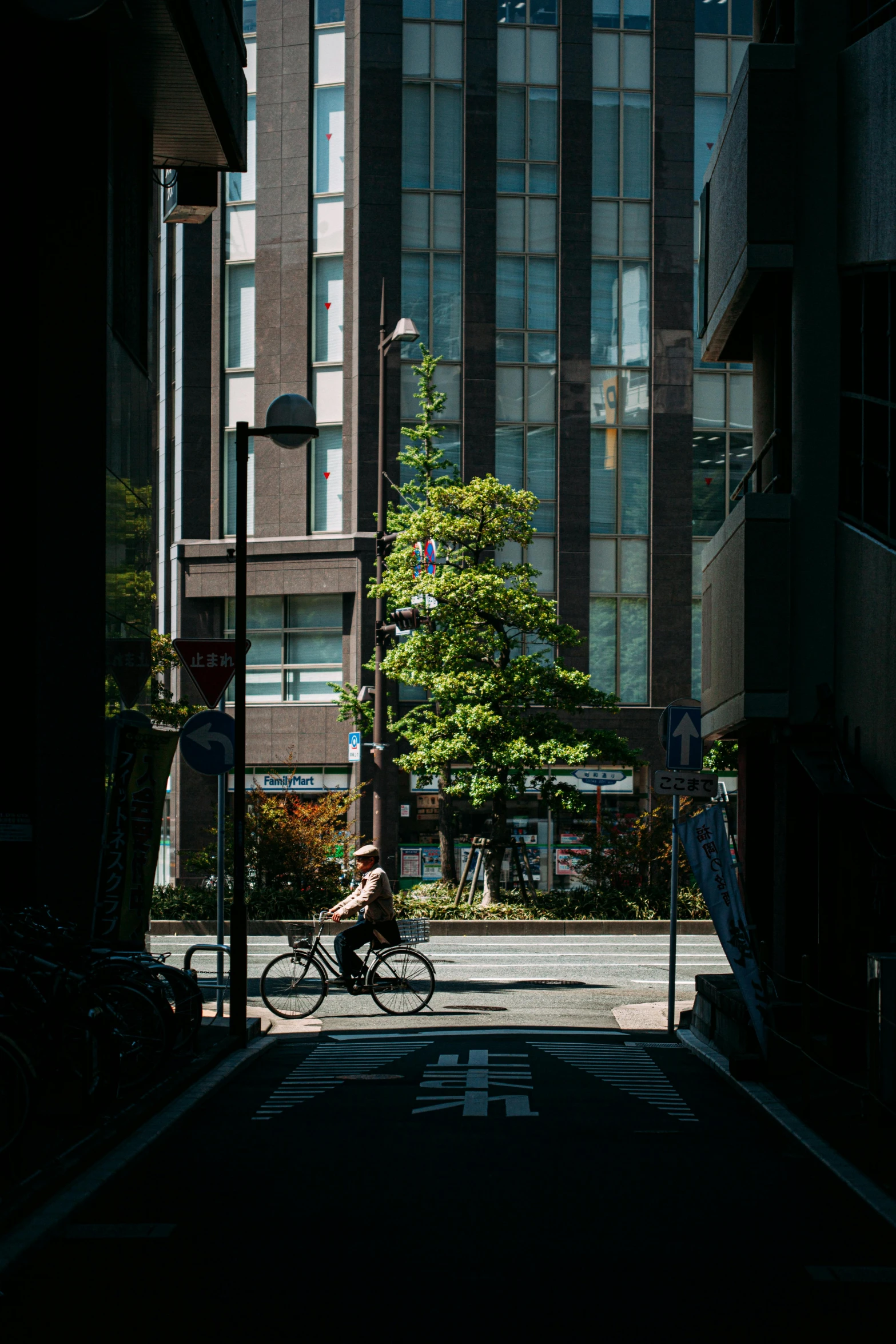 a bike is parked at a street corner