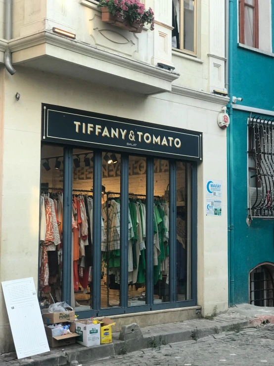 a women's clothing store that sells clothes