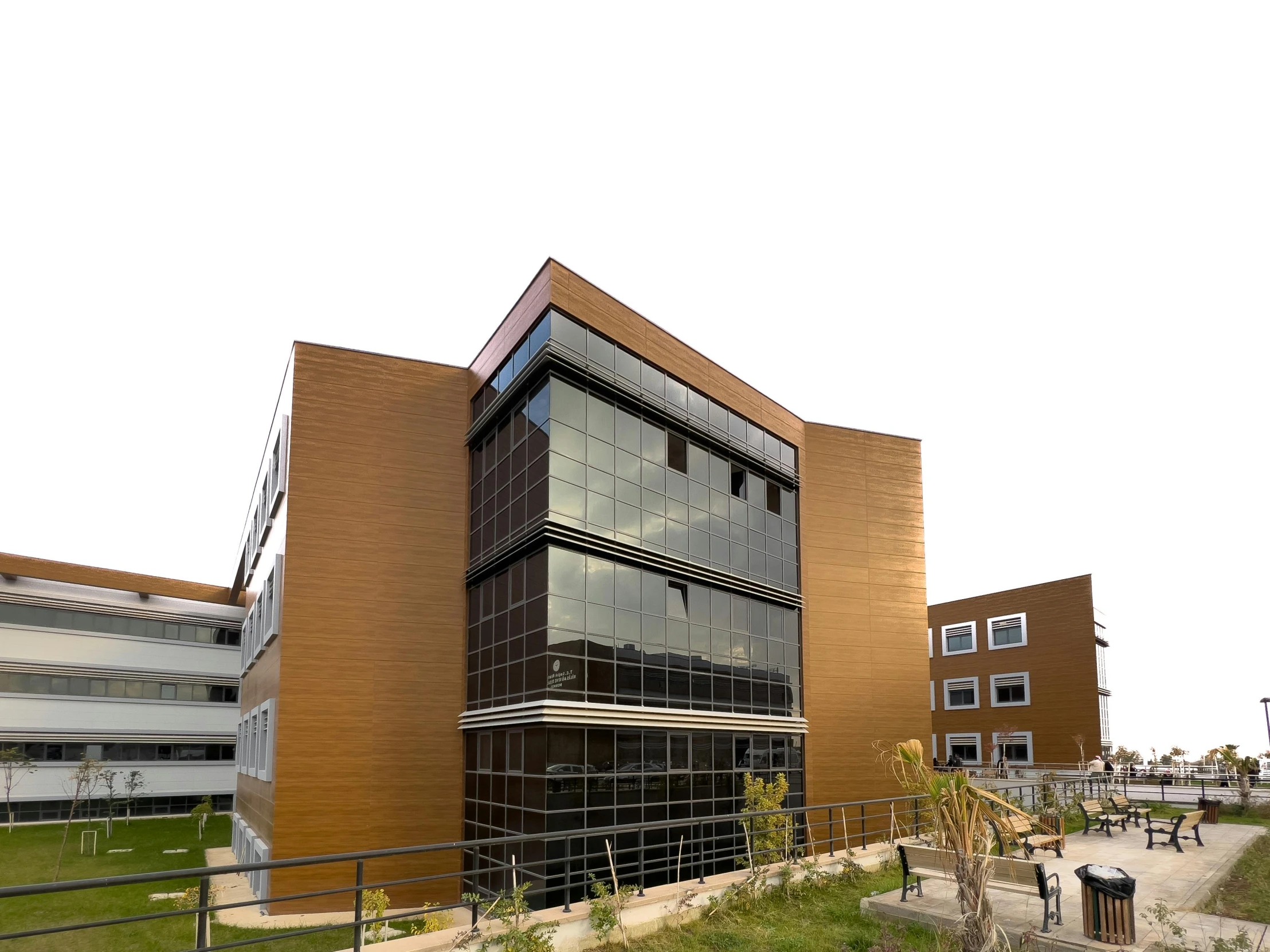 an office building has many windows on the outside