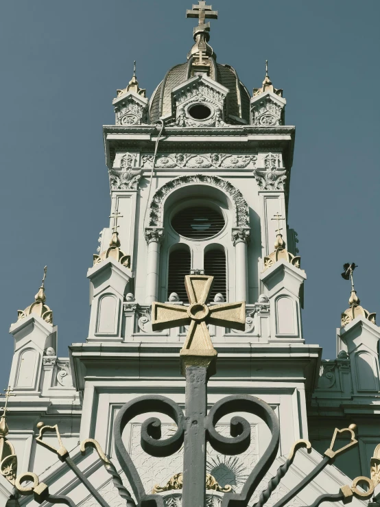 a po of an old building with a clock