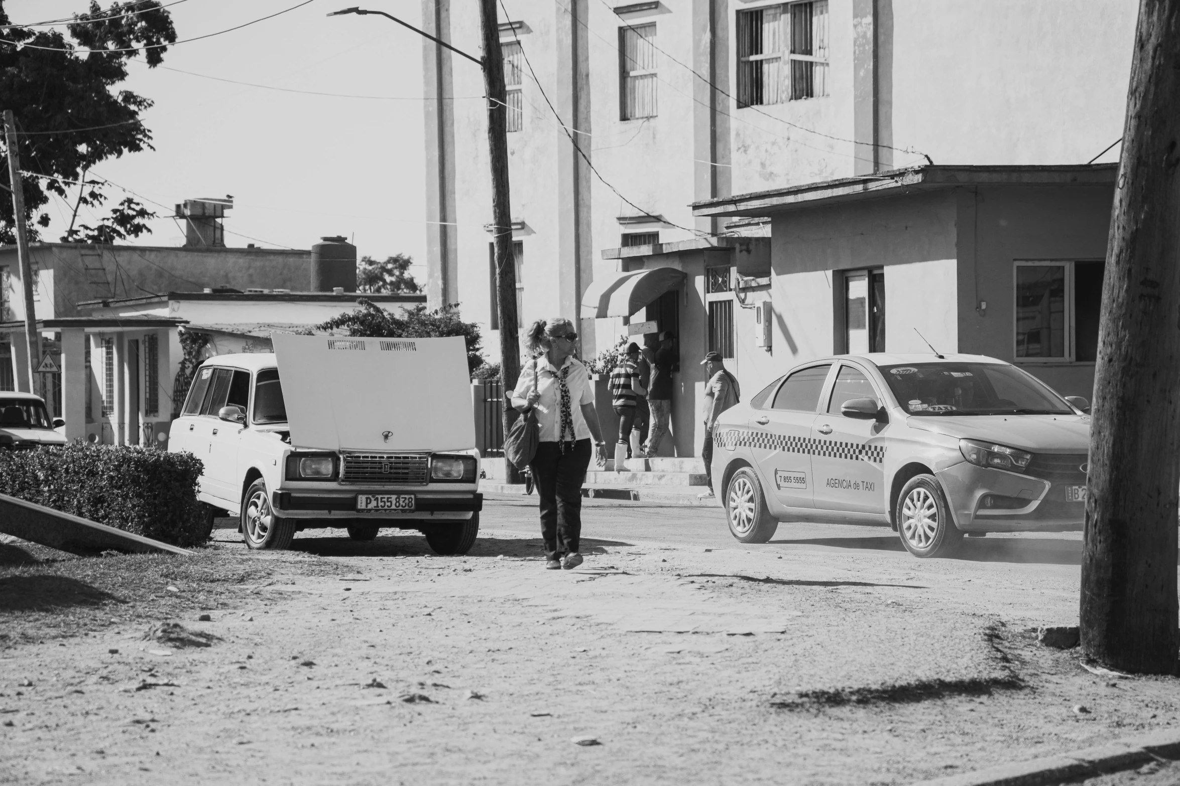 an old po shows police standing in the streets