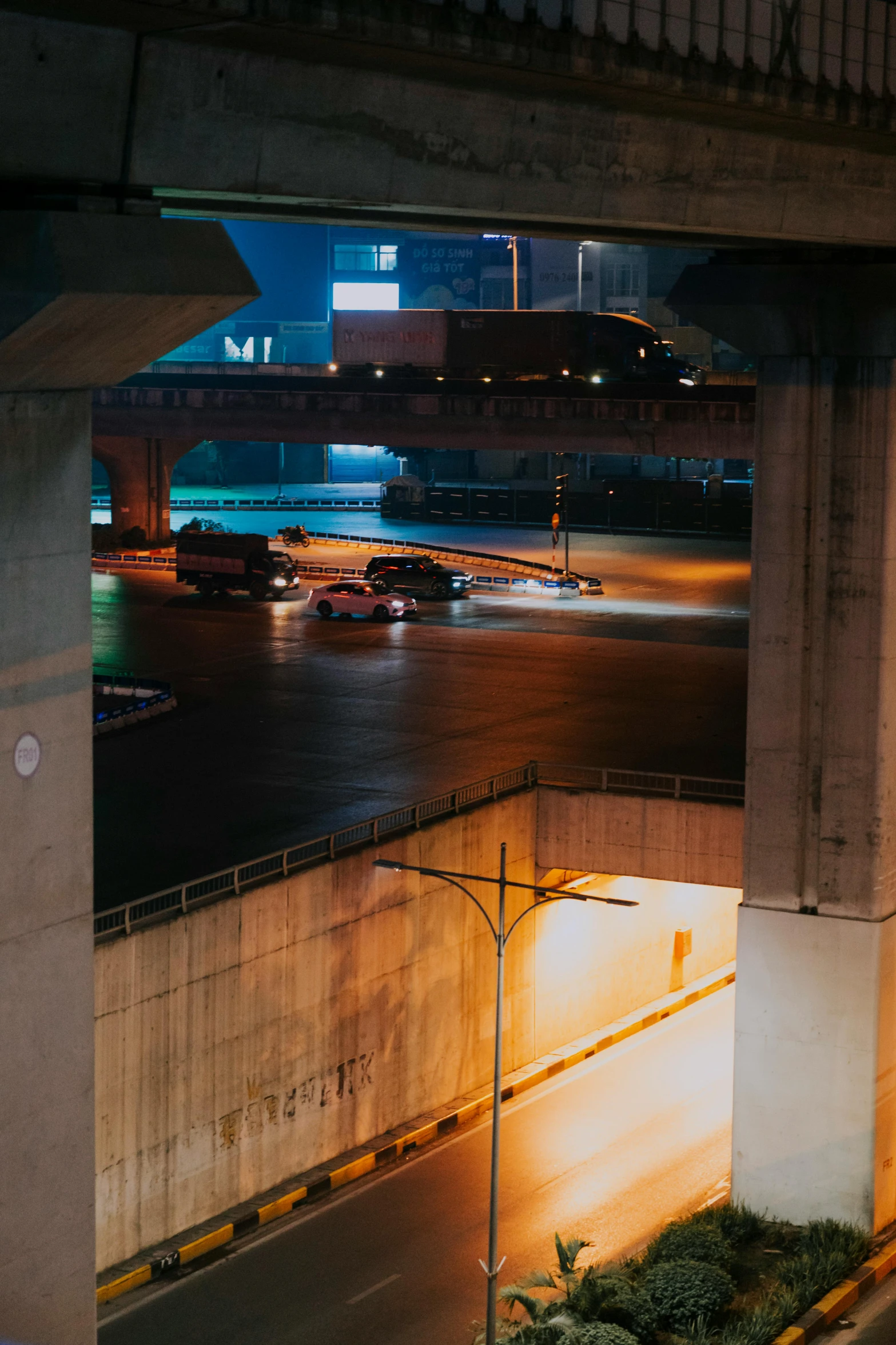 street intersection in the dark during the night