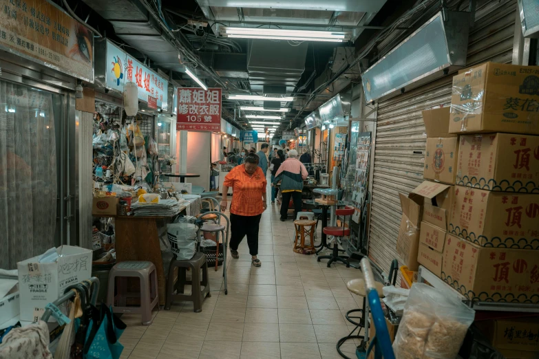 a long hallway with several vendors and vendors