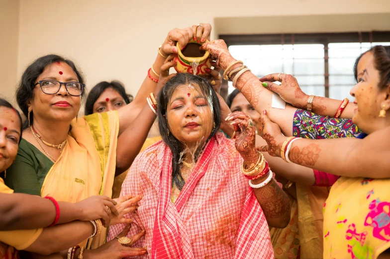 indian bride getting married in hindu ceremony