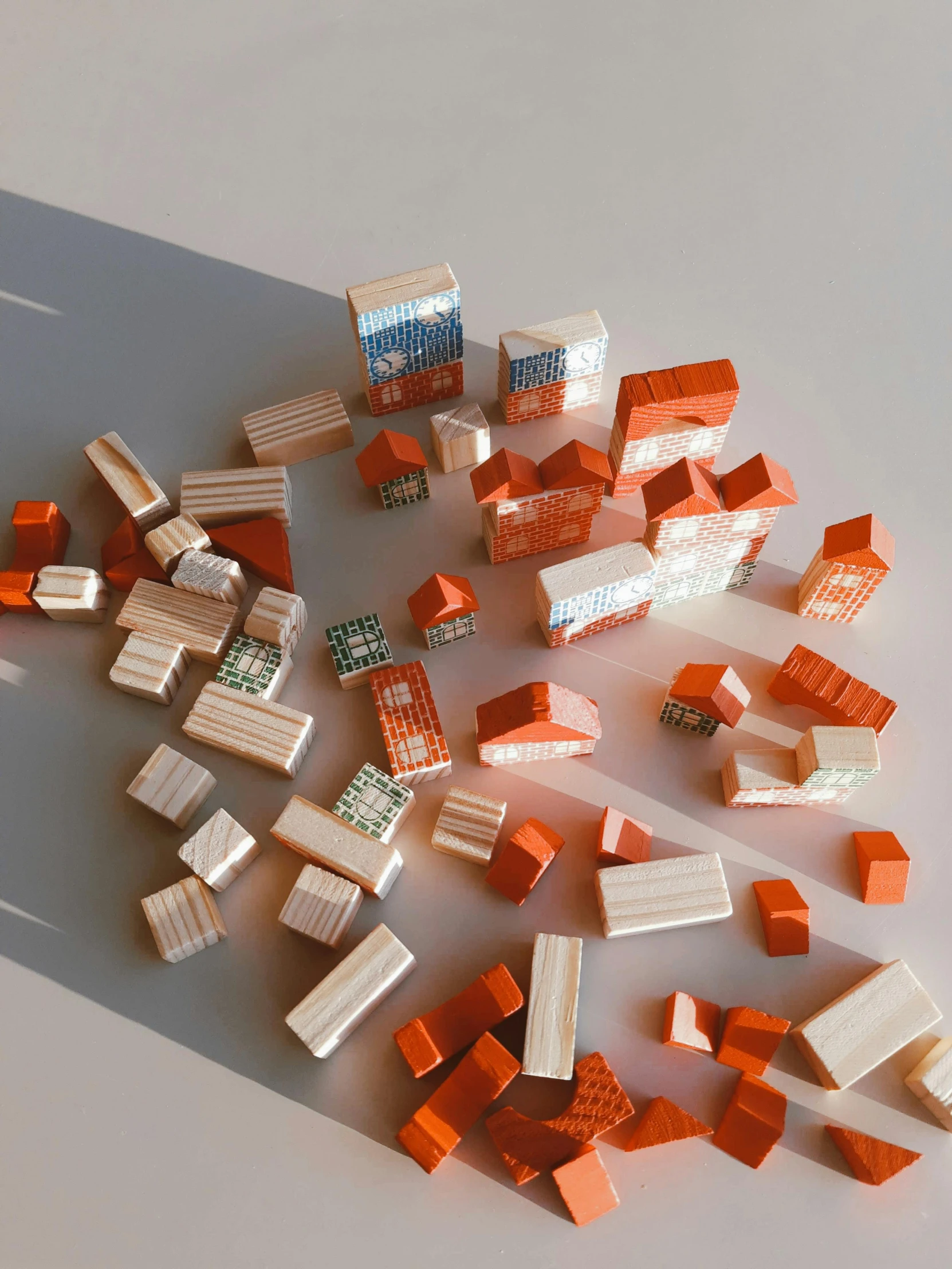 some very many small wooden blocks in a pile