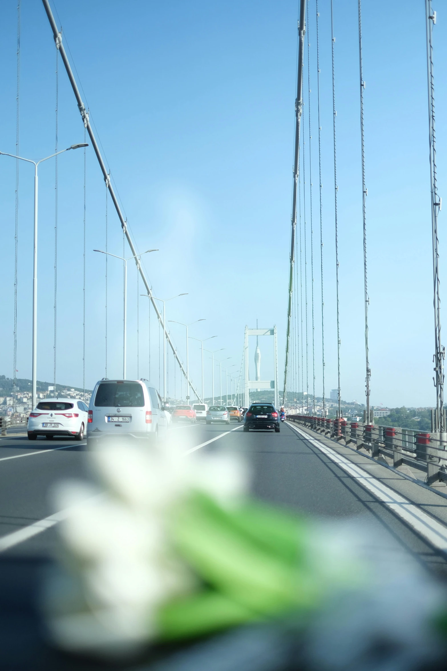 traffic is stopped on the highway in the day