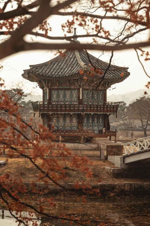 a picture of a structure in a park