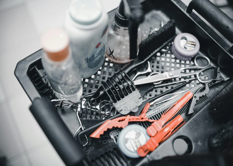 some tools are organized in the drawer