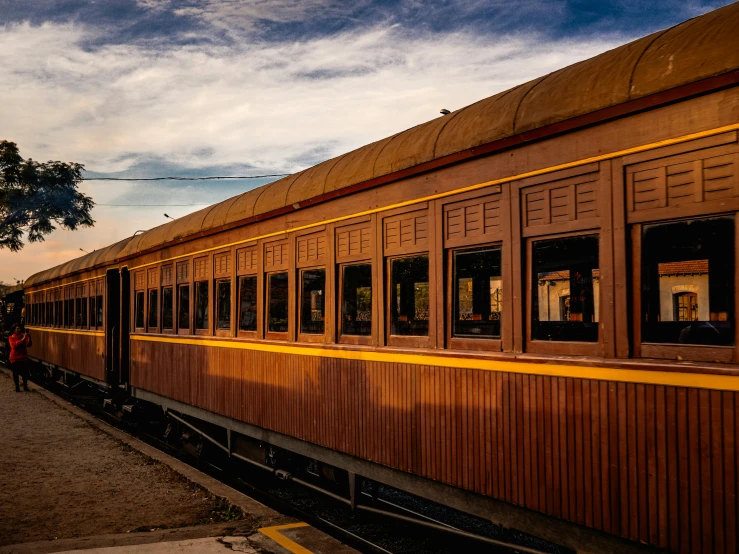 a train with no people standing on the side