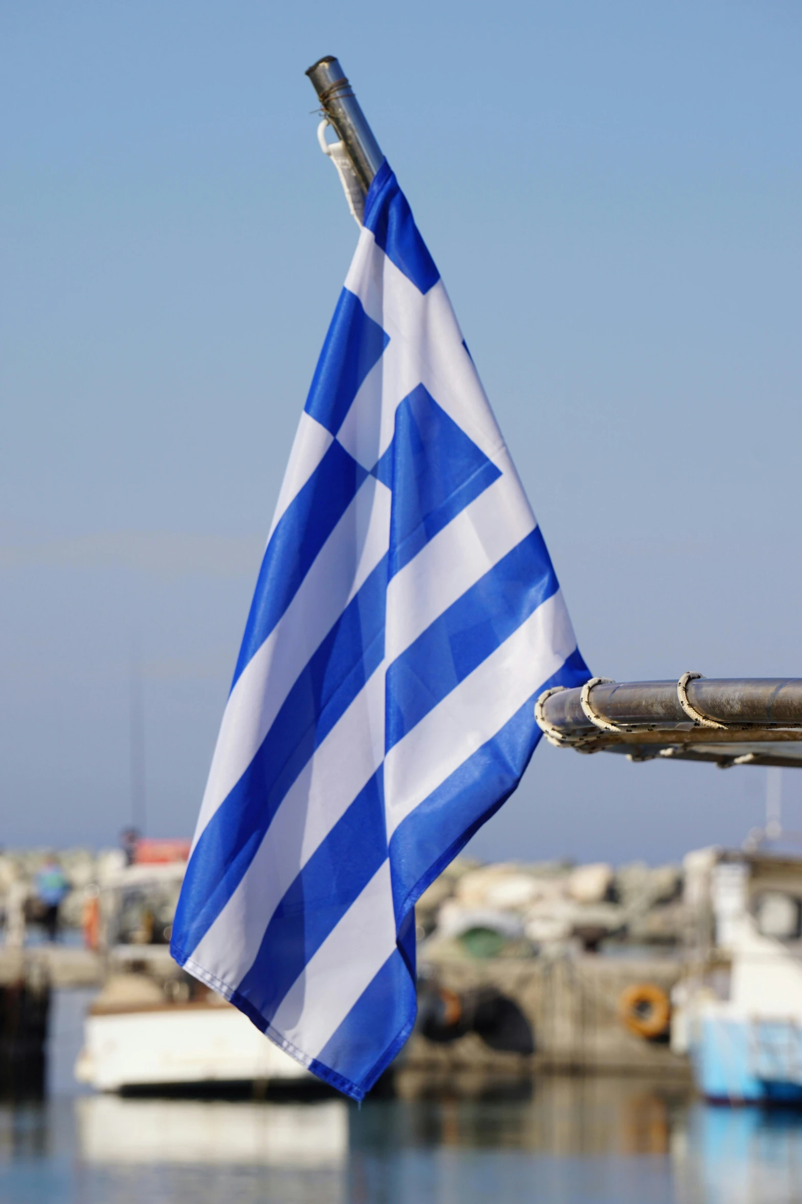 there are many small boats in the harbor