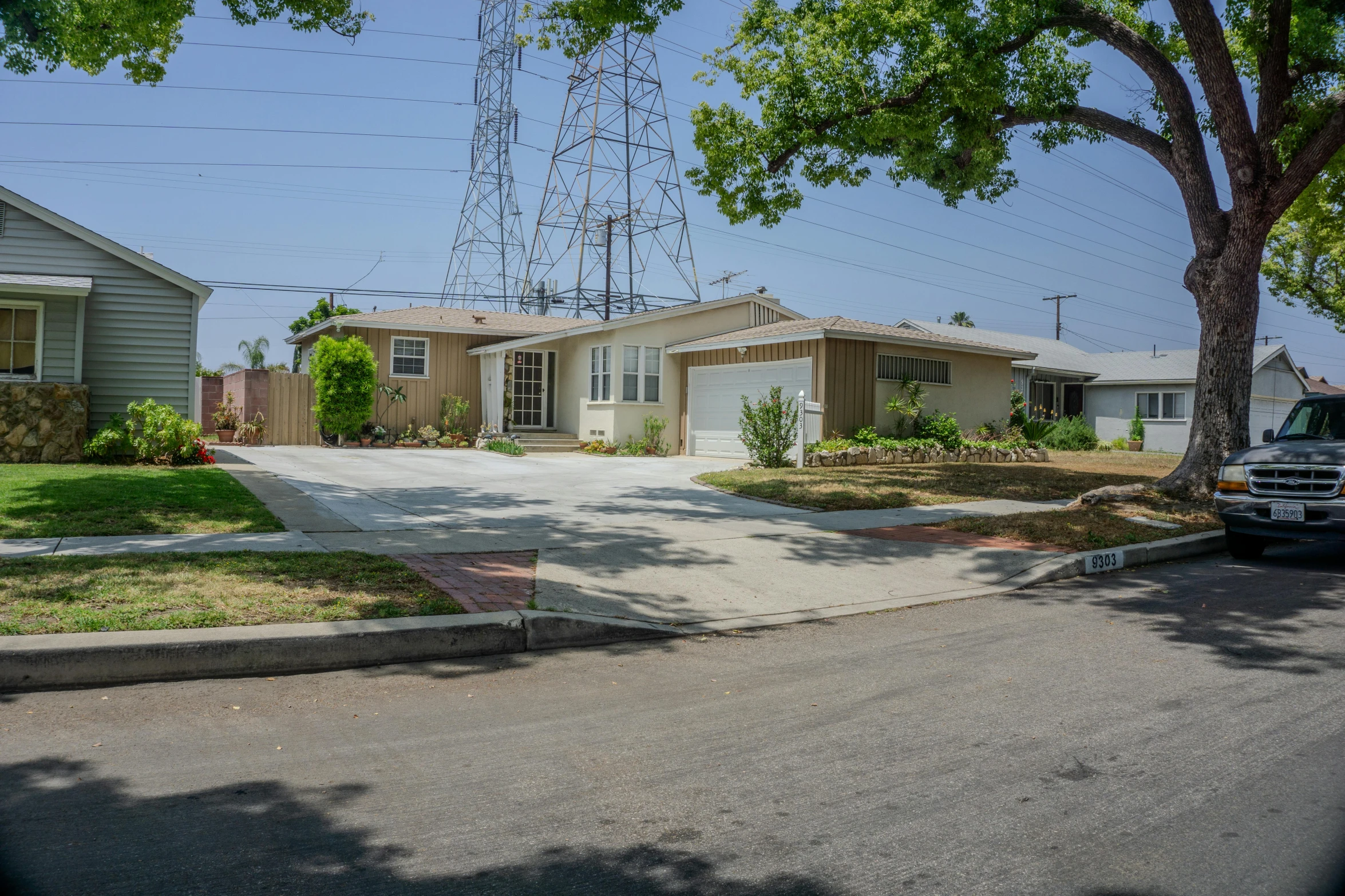 the front yard view of the home at 5336 w 33rd st