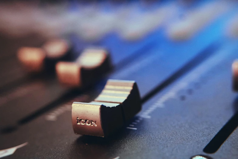 close up of a wooden and metal soundboard