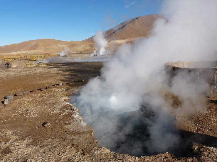 steam coming out of a hole in the desert, by Dietmar Damerau, flickr, les nabis, chilean, holiday season, plaza, water-cooled