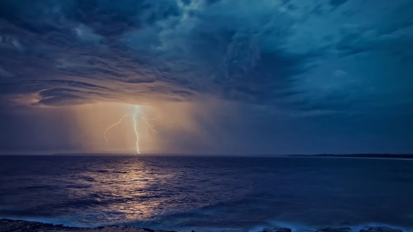 a lightning bolt in the sky over a body of water, a portrait, manly, 4 0 9 6, sigma 1/6, fork lightning