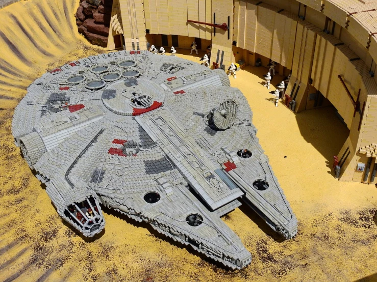 a model of a star wars millennium war millennium war millennium war millennium war millennium war millennium war millennium war millennium war millennium war millennium war millennium war, by Jon Coffelt, flickr, brick, gigantic landing pad, straw, huge!!!